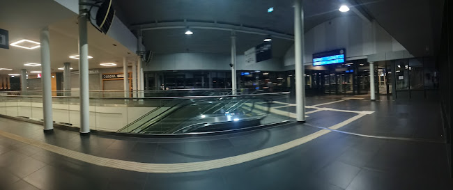 Dworzec główny szczecin - Bar