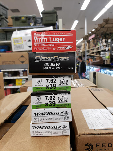 Sporting Goods Store «Academy Sports + Outdoors», reviews and photos, 1351 S Interstate Hwy 35, Round Rock, TX 78664, USA