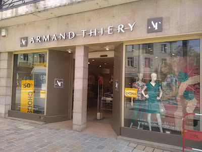 ARMAND THIERY FEMME à Saumur