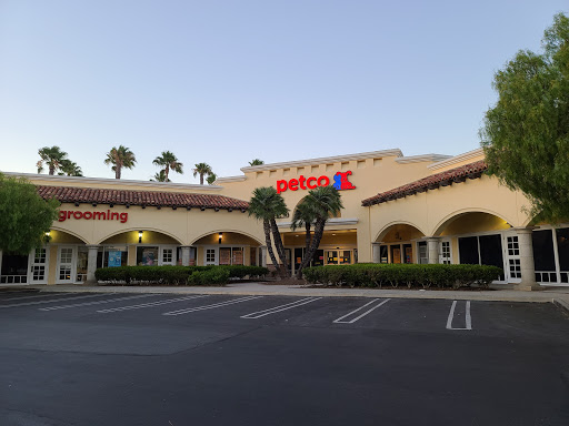 Pet Supply Store «Petco Animal Supplies», reviews and photos, 24413 Crenshaw Blvd #8, Torrance, CA 90505, USA