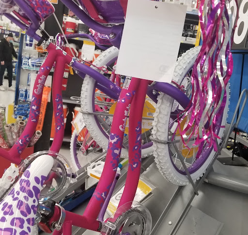 Shopping Mall «Berkshire Shopping Center», reviews and photos, 67 Newtown Rd, Danbury, CT 06810, USA