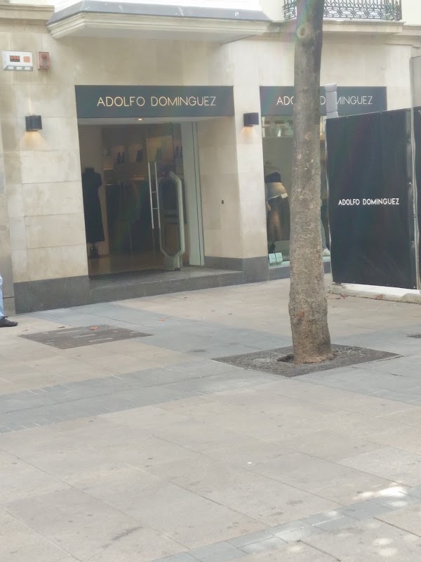 Moda Adolfo Dominguez