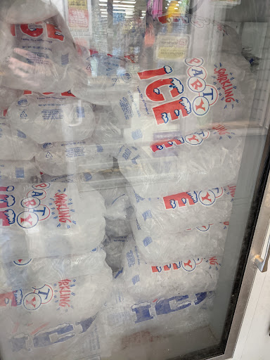 Grocery Store «Sandbridge Seaside Market», reviews and photos, 209 Sandbridge Rd, Virginia Beach, VA 23456, USA