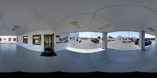 Car Dealer «Suncoast Chrysler Jeep Dodge RAM», reviews and photos, 8755 Park Blvd N, Seminole, FL 33777, USA