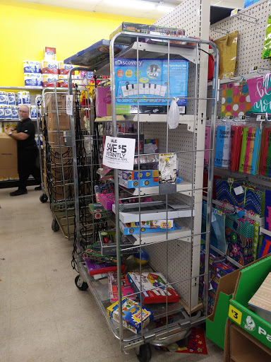 Home Goods Store «Dollar General», reviews and photos, 2541 US-19, Holiday, FL 34691, USA