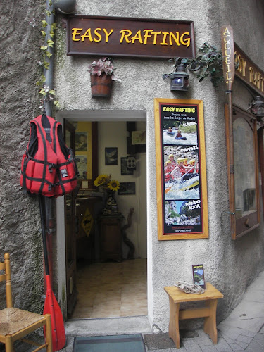 Agence de visites touristiques en canoë-kayak Easy Rafting Castellane