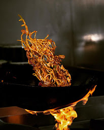 Photo n°2 de Wok and Bowl Chaudron à Saint-Denis ()
