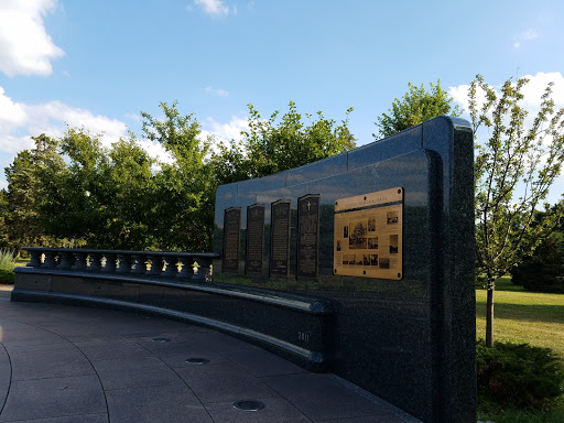 Park «Victory Memorial Parkway», reviews and photos, 4499 Victory Memorial Dr, Minneapolis, MN 55412, USA