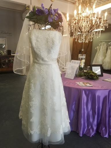 Bridal Shop «Divas Closet Bridal Boutique», reviews and photos, 1034 Merriam Ln, Kansas City, KS 66103, USA