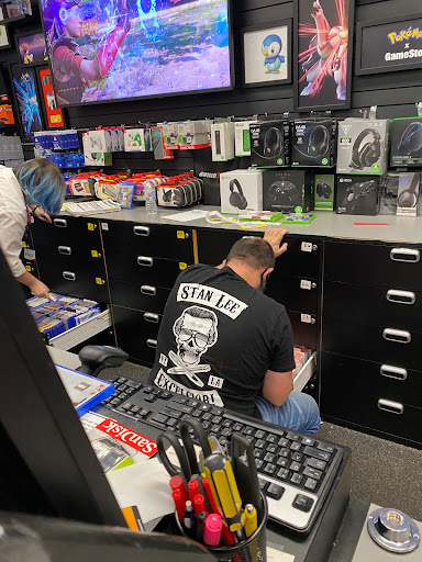 Video Game Store «GameStop», reviews and photos, 1712 S Orange Blossom Trail, Apopka, FL 32703, USA