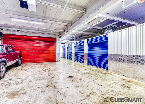 Self-Storage Facility «CubeSmart Self Storage», reviews and photos, 138-54 94th Ave, Jamaica, NY 11435, USA