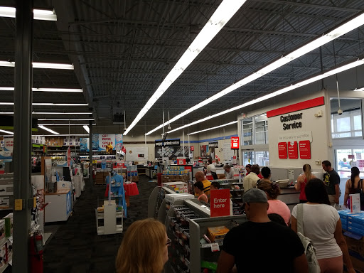 Office Supply Store «Staples», reviews and photos, 7157 Narcoossee Rd, Orlando, FL 32822, USA