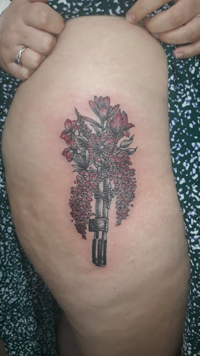 Tattoo Shop «717 Tattoo & Body Piercing Studio 2», reviews and photos, 4901 Jonestown Rd, Harrisburg, PA 17109, USA