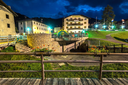 Hotel Albergo Giannina di, Borgo Chiare, 15, 32040 Laggio di Cadore BL, Italia