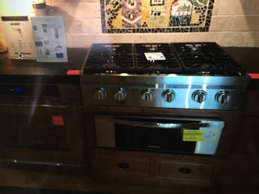 Appliance Store «Standard TV & Appliance», reviews and photos, 3600 SW Hall Blvd, Beaverton, OR 97005, USA