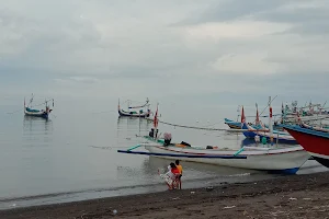 PANTAI PANDEAN image