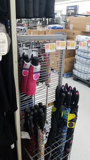 Discount Store «Walmart», reviews and photos, 11720 E Dr M.L.K. Jr Blvd, Seffner, FL 33584, USA