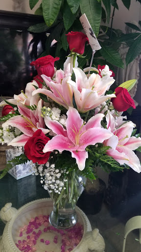 Florist «M B Floral Design», reviews and photos, 25351 Alicia Pkwy B, Laguna Hills, CA 92653, USA