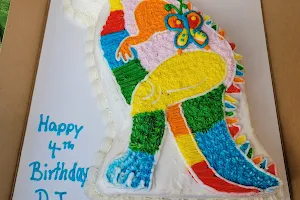 Tisa's Cakes image