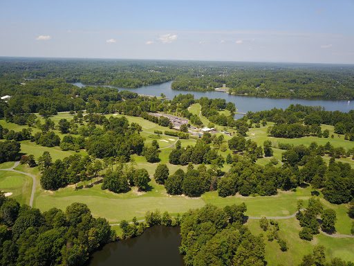 Golf Course «Oak Hollow Golf Course», reviews and photos, 3400 N Centennial St, High Point, NC 27265, USA