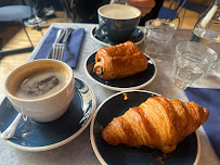 Café du Restaurant brunch Kozy Notre Dame- All day Brunch & Coffee à Paris - n°12