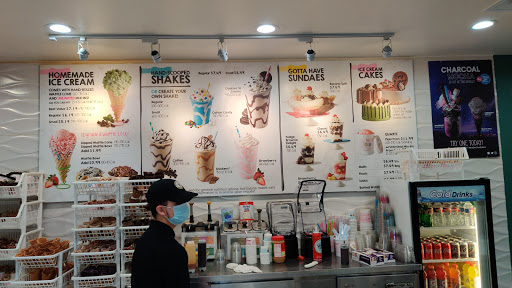 Ice Cream Shop «Marble Slab Creamery», reviews and photos, 1201 Lake Woodlands Dr #1156, The Woodlands, TX 77380, USA