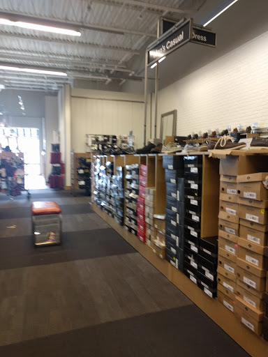 Shoe Store «DSW Designer Shoe Warehouse», reviews and photos, 530 W Mt Pleasant Ave, Livingston, NJ 07039, USA