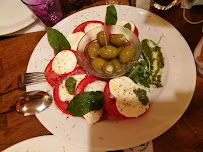 Salade caprese du Restaurant italien Il Gigolo à Paris - n°10