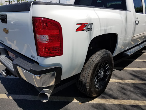 Auto Body Shop «Larry Miller collision center», reviews and photos, 17295 N 84th Ave, Peoria, AZ 85382, USA