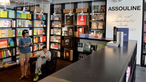 Book Store «Books & Books», reviews and photos, 9700 Collins Ave # 204, Bal Harbour, FL 33154, USA