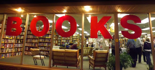 Book Store «Books Galore», reviews and photos, 411 W Main St, Festus, MO 63028, USA