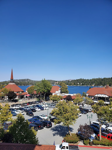 Crestline Village Laundromat en Crestline