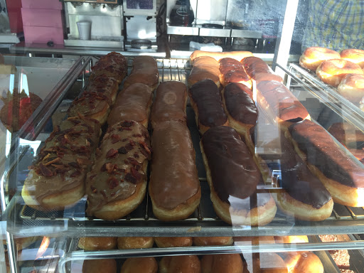 Donut Shop «Dulcet Gourmet Donut», reviews and photos, 23717 Vanowen St, Canoga Park, CA 91307, USA