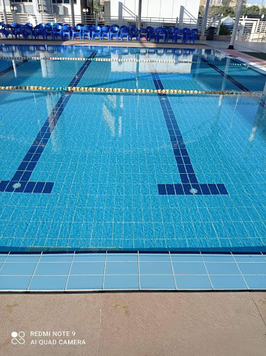 مجمع حمامات سباحة البطلة فريدة عثمان بمركز شباب الجزيرة