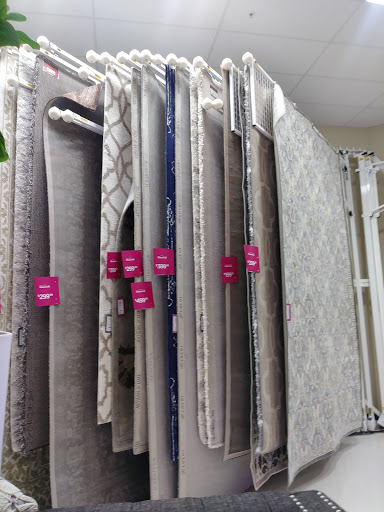 Shopping Mall «Lehigh Shopping Center», reviews and photos, W Union Blvd, Bethlehem, PA 18018, USA