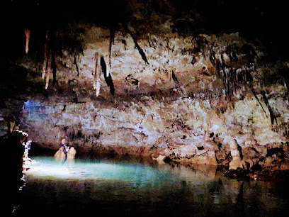 Cenote y gruta nohoch actun