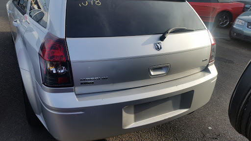 Used Car Dealer «PDX Used Cars», reviews and photos, 1475 SE Tualatin Valley Hwy, Hillsboro, OR 97123, USA