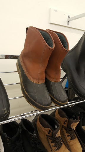 Thrift Store «Goodwill Industries Sterling», reviews and photos, 2216 E 4th St, Sterling, IL 61081, USA