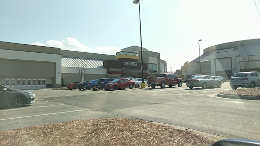 Movie Theater «CinéBistro at Waverly Place», reviews and photos, 525 New Waverly Pl, Cary, NC 27518, USA