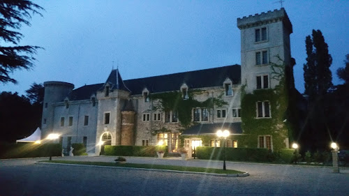 hôtels Château de Fontager Serves-sur-Rhône