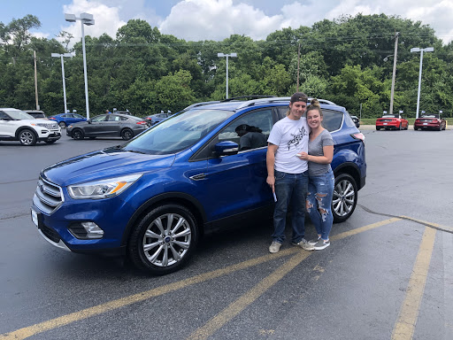 Car Dealer «Middletown Ford», reviews and photos, 1750 N Verity Pkwy, Middletown, OH 45042, USA