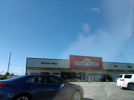 Grocery Store «Harvest Supermarket - Greensburg, Indiana», reviews and photos, 920 W 4th St, Greensburg, IN 47240, USA