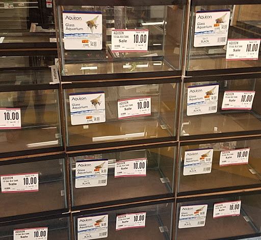 Pet Supply Store «Pet Supplies Plus», reviews and photos, 3100 Manchester Rd, Akron, OH 44319, USA