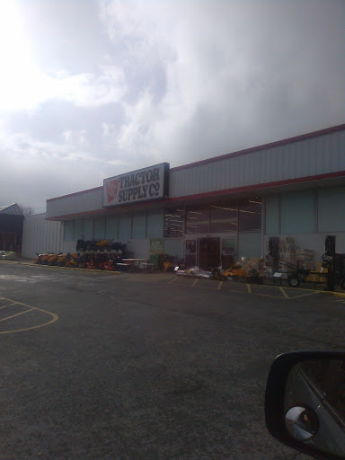 Home Improvement Store «Tractor Supply Co.», reviews and photos, 1 Baldwin Blvd STE 23, Shamokin Dam, PA 17876, USA