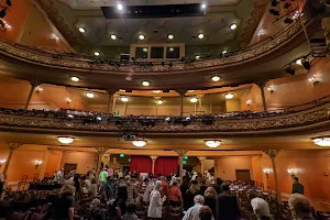 Colonial Theatre image