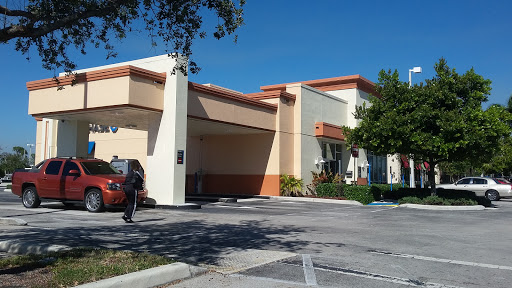 Chase Bank, 2285 N Federal Hwy, Pompano Beach, FL 33062, Bank