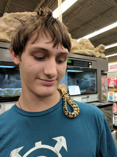 Pet Supply Store «Petco Animal Supplies», reviews and photos, 2210 N Eagle Rd, Meridian, ID 83646, USA