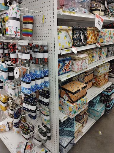 Fabric Store «Jo-Ann Fabrics and Crafts», reviews and photos, 6930 W Kellogg Dr, Wichita, KS 67209, USA