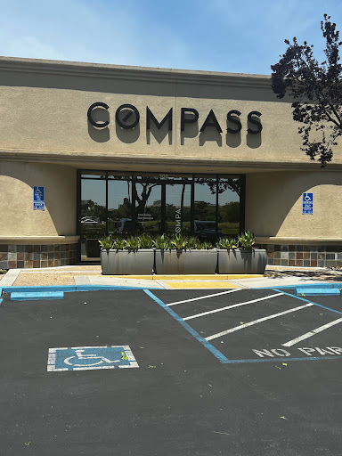 Car Dealer «The Ford Store Morgan Hill», reviews and photos, 17045 Condit Rd, Morgan Hill, CA 95037, USA