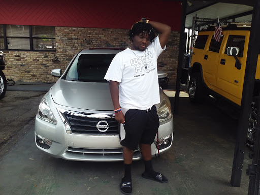 Car Dealer «Autoline LLC.», reviews and photos, 600 N Federal Hwy, Hallandale Beach, FL 33009, USA